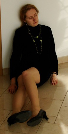 Fainting makes beautiful